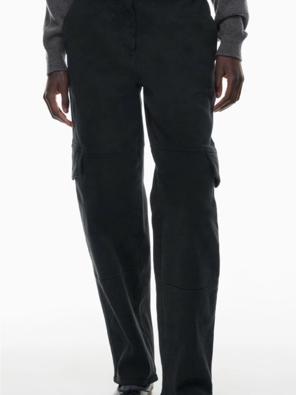 Wilfred Black Cargo size 4